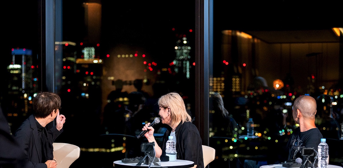 AGEHARIDe株式会社によるナイトエンターテインメント「LIGHTDANCe」