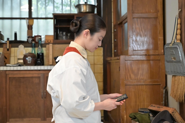 『あんぱん』第89話、嵩とのぶの生活の画像