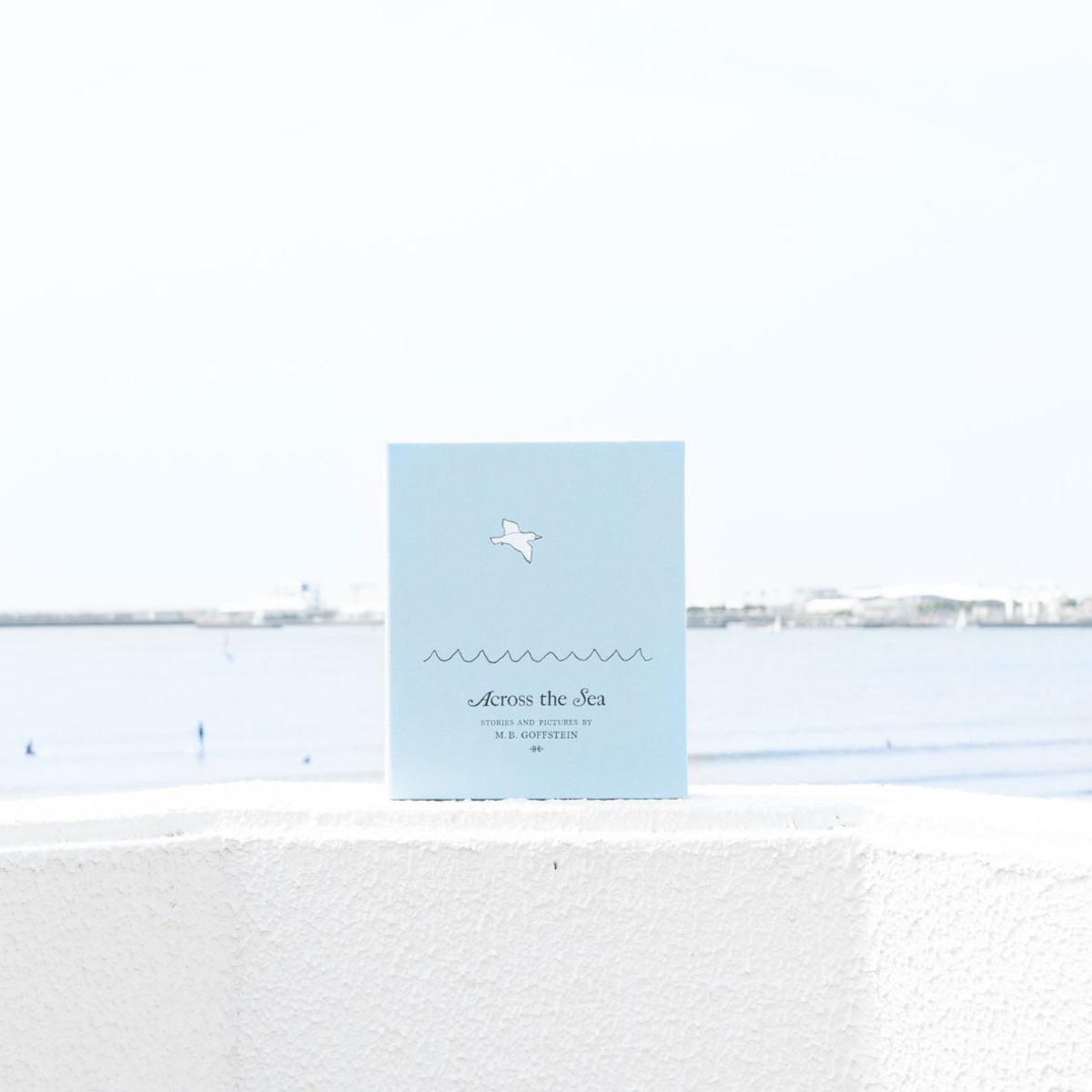 石田ゆり子が翻訳『海のむこうで』増刷決定の画像