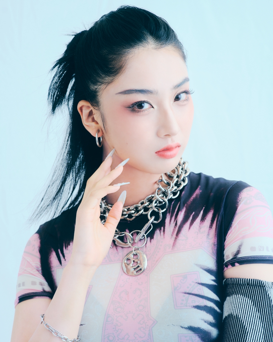 HANA 撮り下ろし写真