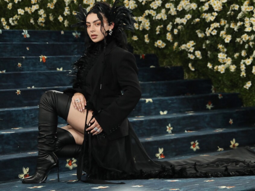 ポップカルチャーと「聖なる価値」第三回