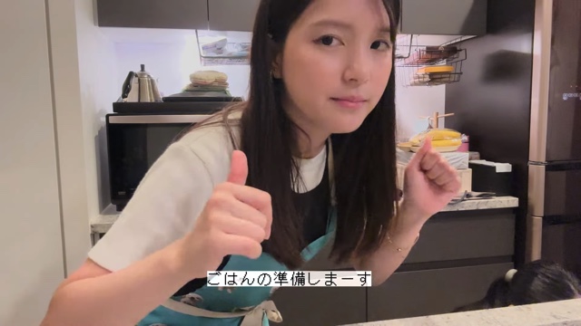 すっぴん姿を見せる川島海荷