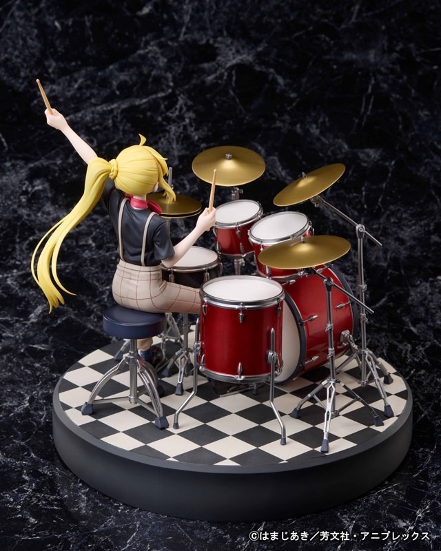 『ぼざろ』リョウ＆虹夏のバンドTフィギュアの画像