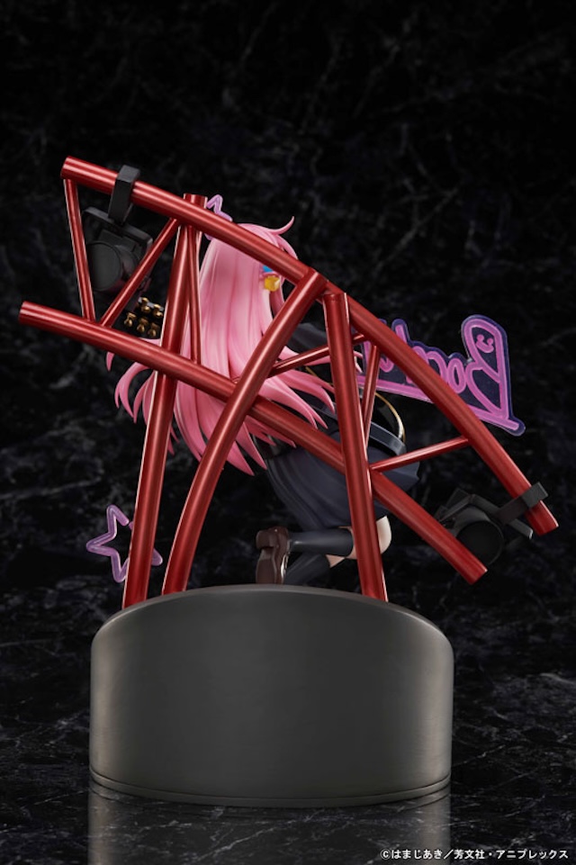 『ぼざろ』リョウ＆虹夏のバンドTフィギュアの画像