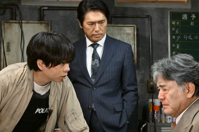 『放送局占拠』唐傘小僧の正体は駿河太郎の画像