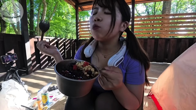 クーラー付きのサイトで涼む週末キャンプチャンネル。のたにりか