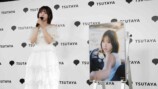 日向坂46富田鈴花、1st 写真集記者会見レポートの画像