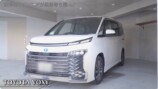 千原ジュニア、TOYOTAヴォクシーを購入の画像