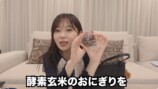 指原莉乃、愛用カバンの中身を紹介の画像