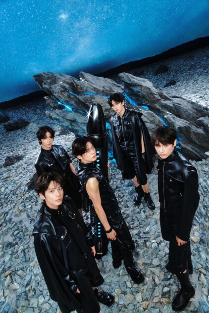 TOMORROW X TOGETHER、4thアルバム『The Star Chapter: TOGETHER』の
