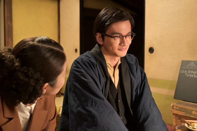 『あんぱん』第96話、八木が嵩を励ますの画像