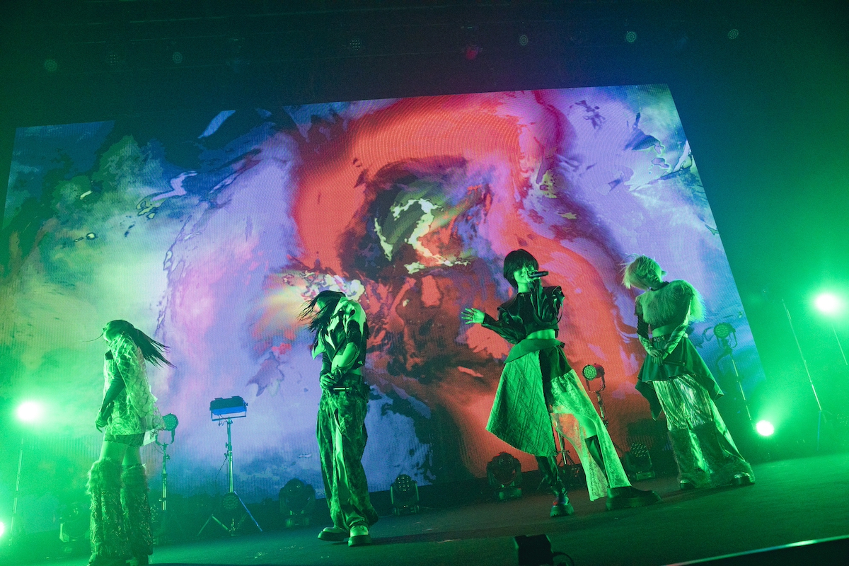 ExWHYZ『Our Step→Future』ライブ写真