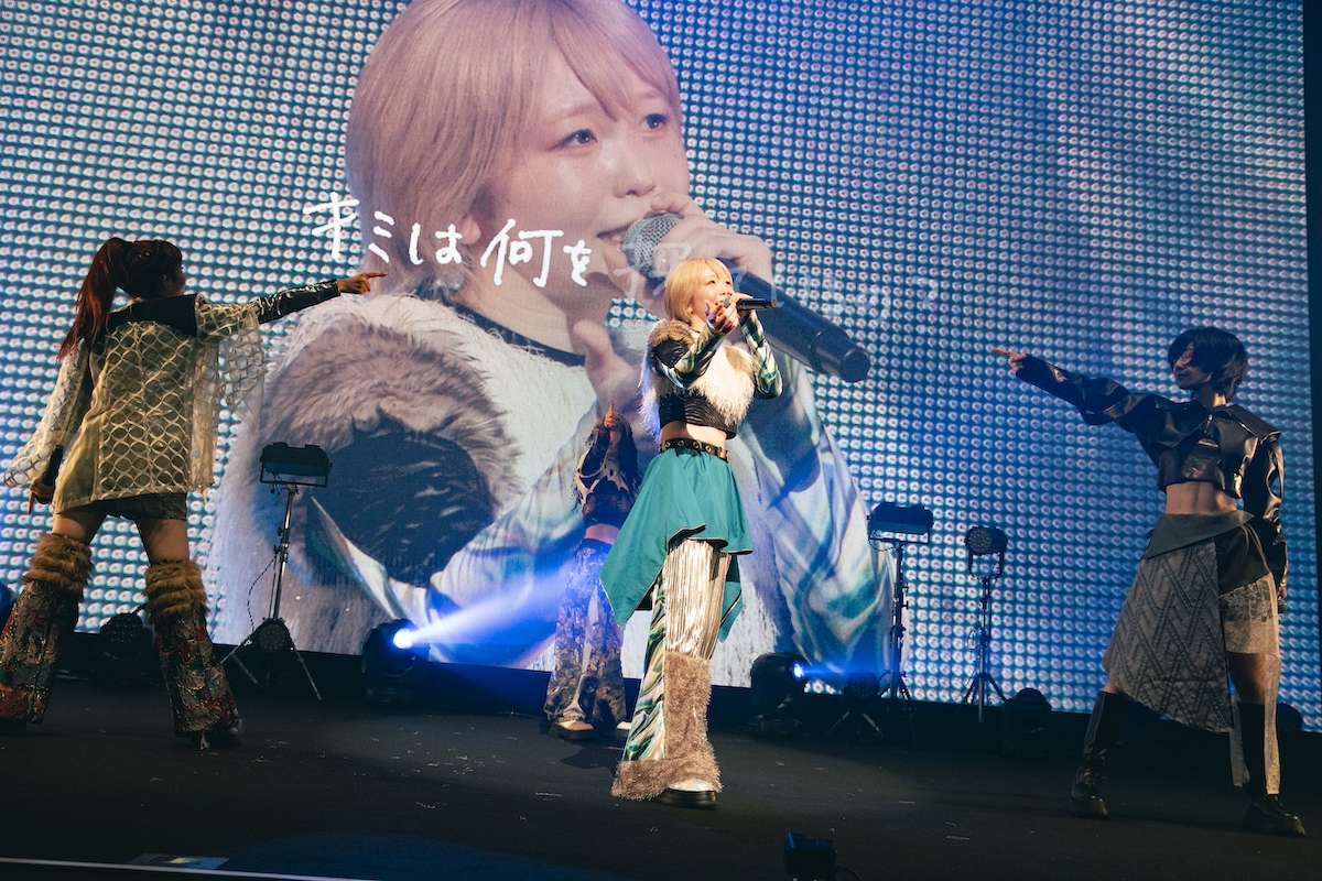 ExWHYZ『Our Step→Future』ライブ写真