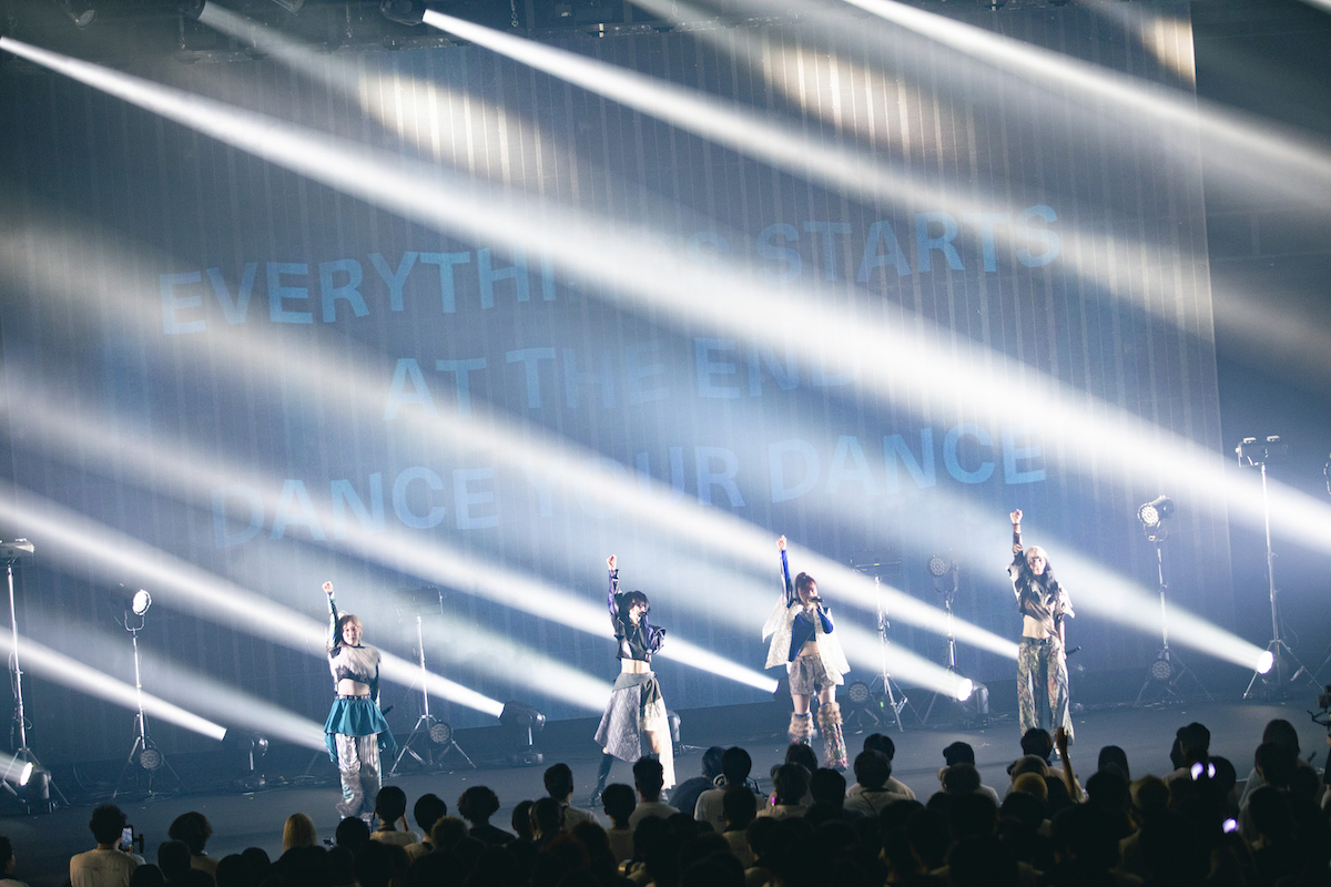 ExWHYZ『Our Step→Future』ライブ写真