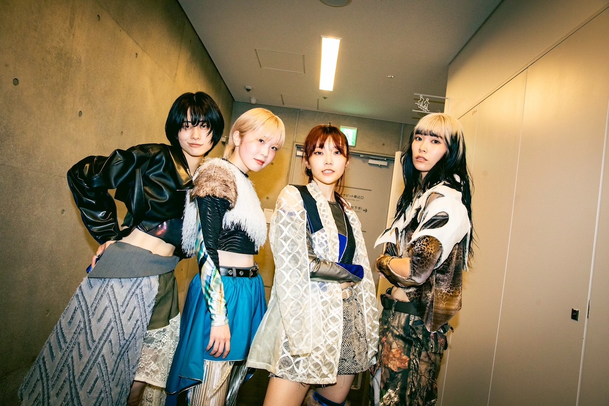 ExWHYZ『Our Step→Future』ライブ写真