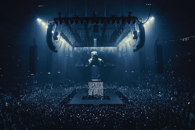 『Billie Eilish: HIT ME HARD AND SOFT: THE TOUR』バルセロナ公演より