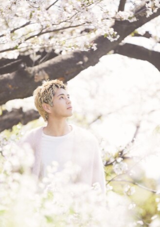 朝ドラ『あんぱん』や『最後の鑑定人』に出演　中沢元紀1st写真集『ルート』発売決定