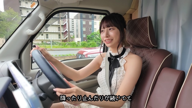軽バンで熊本を巡る鈴木優香