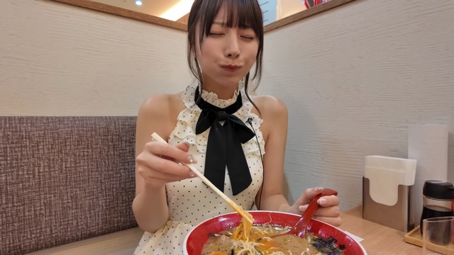 軽バンで熊本を巡る鈴木優香
