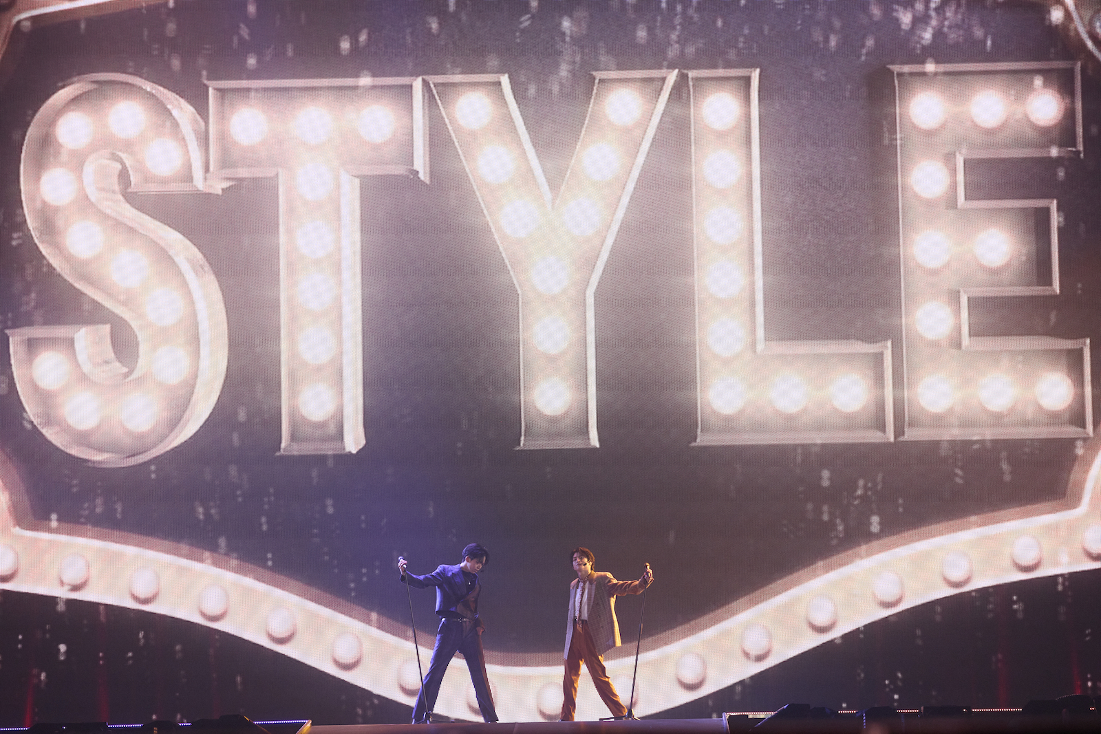 超特急（撮影＝米山三郎、笹森健一）