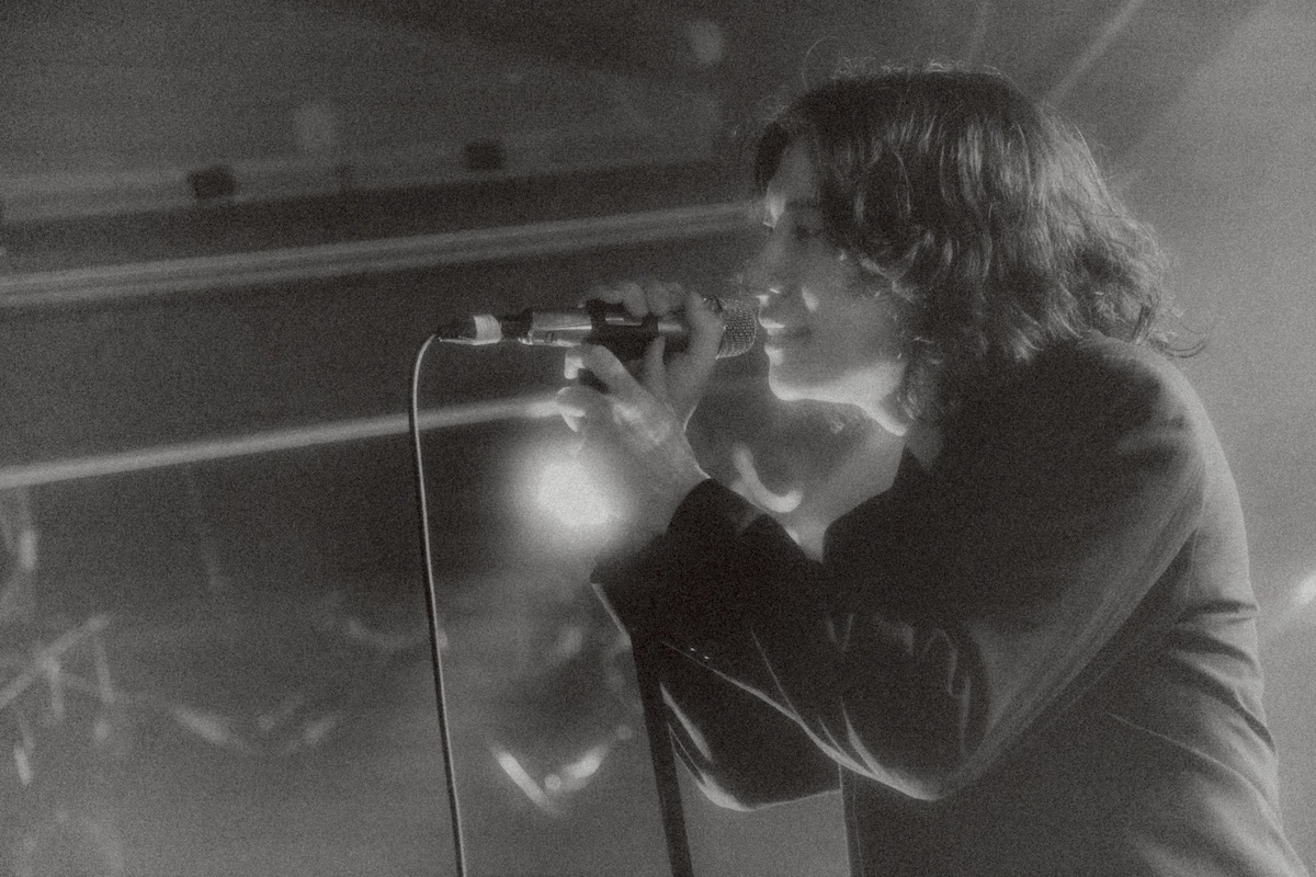 高木一成（Vo）（撮影＝稲垣ルリコ）