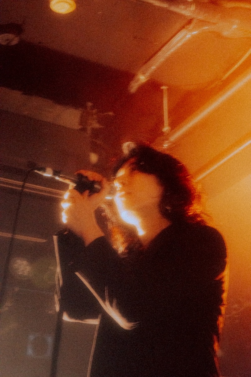 高木一成（Vo）（撮影＝稲垣ルリコ）