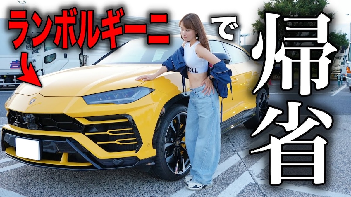 浴衣姿で花火大会を楽しむあま猫