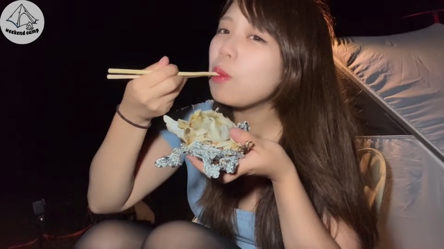 父と一緒にキャンプを楽しむ、週末キャンプチャンネル。のたにりか