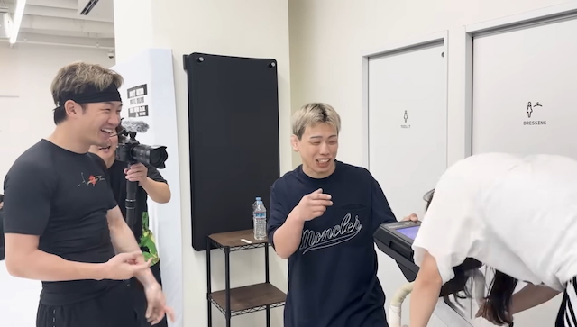 「朝倉未来さんにしごかれてゲ◯吐いた」より