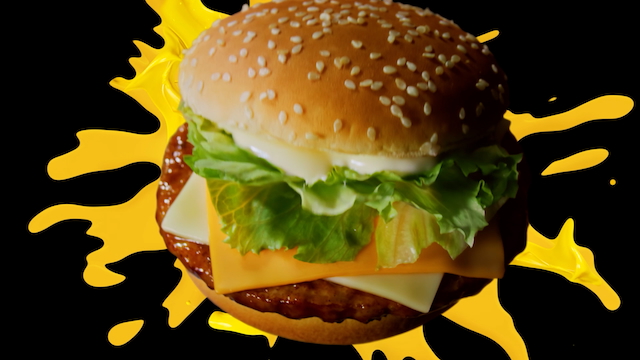 マクドナルド新CM「LUNA CHEE」篇より