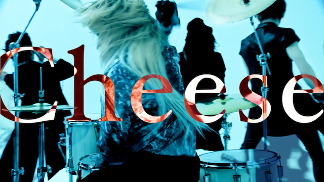 マクドナルド新CM「LUNA CHEE」篇より