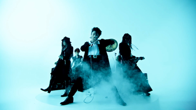 マクドナルド新CM「LUNA CHEE」篇より