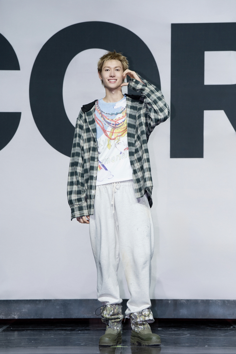 MARTIN (P)&(C) BIGHIT MUSIC