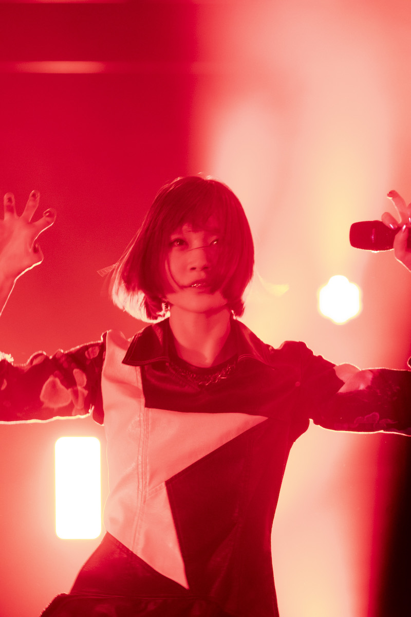 『Acid Suspicious Parental Tour』（撮影＝外林健太）