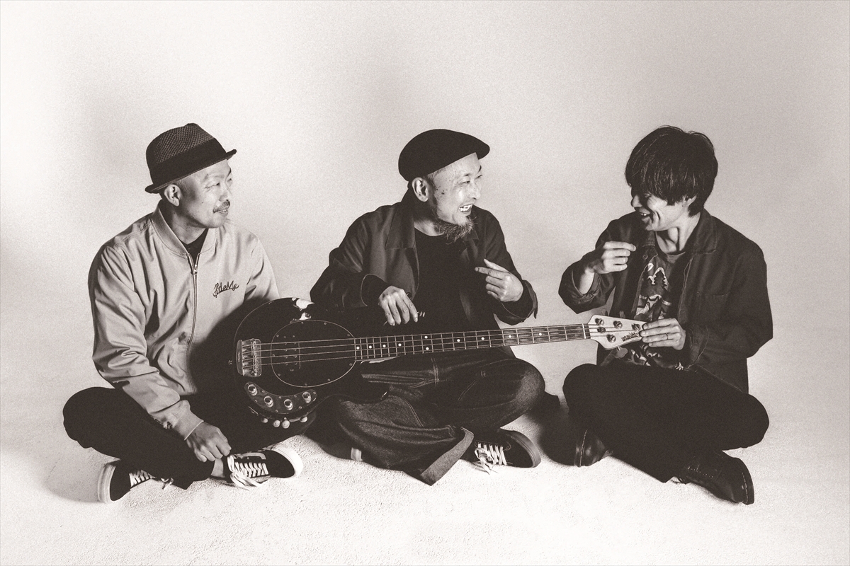 ガガガSP、バッテリィズと対バン