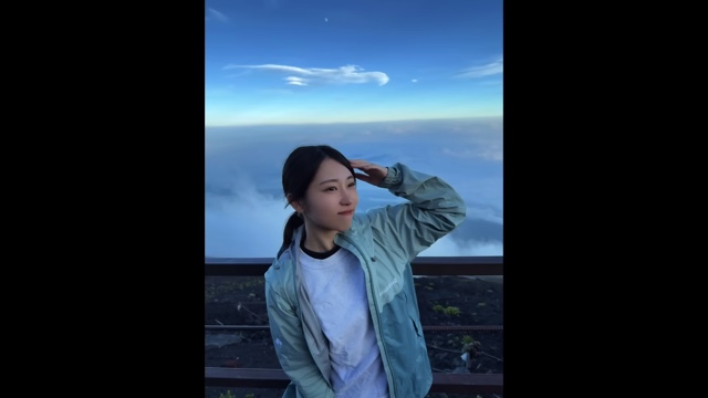 富士山を登頂する「もう30歳なんだから」の姉