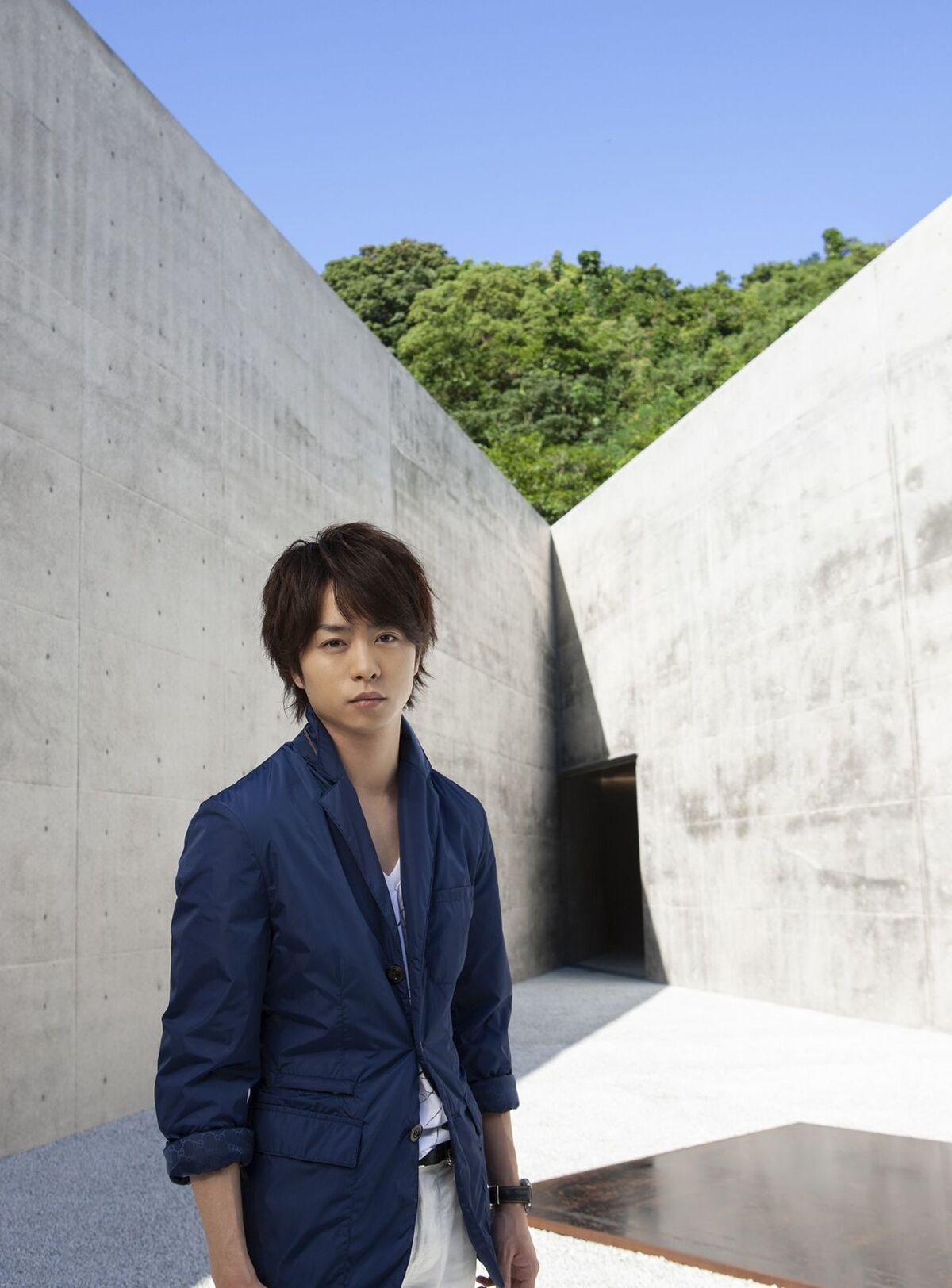 嵐・櫻井翔が建築を巡る旅の連載を書籍化