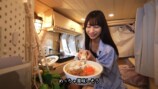 沖縄で車中泊を楽しむ鈴木優香