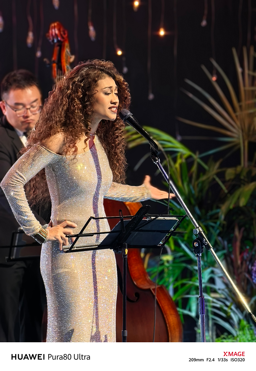 ファーウェイ最新スマホのカメラが異次元の画像