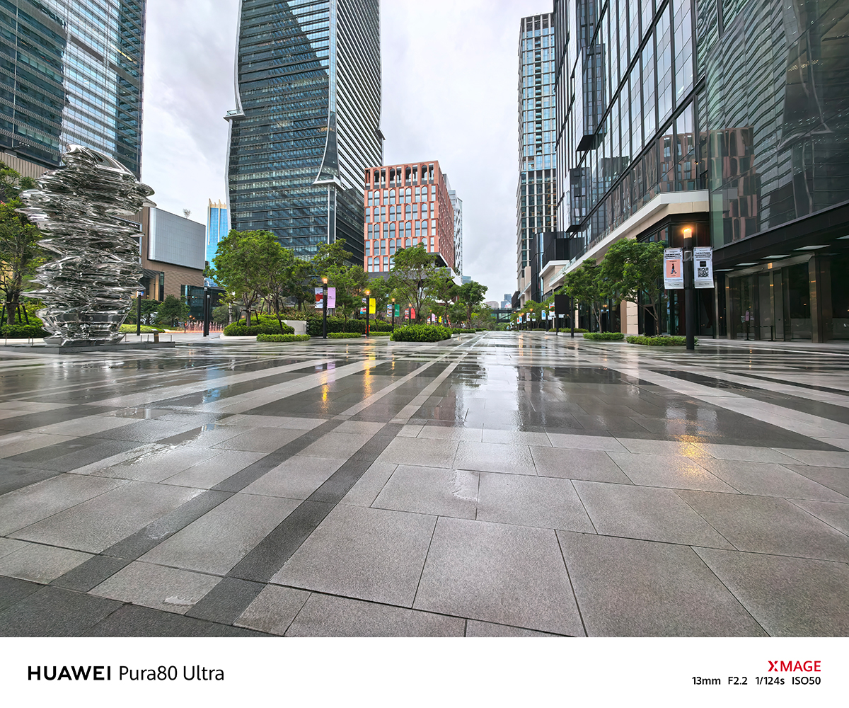 ファーウェイ最新スマホのカメラが異次元の画像