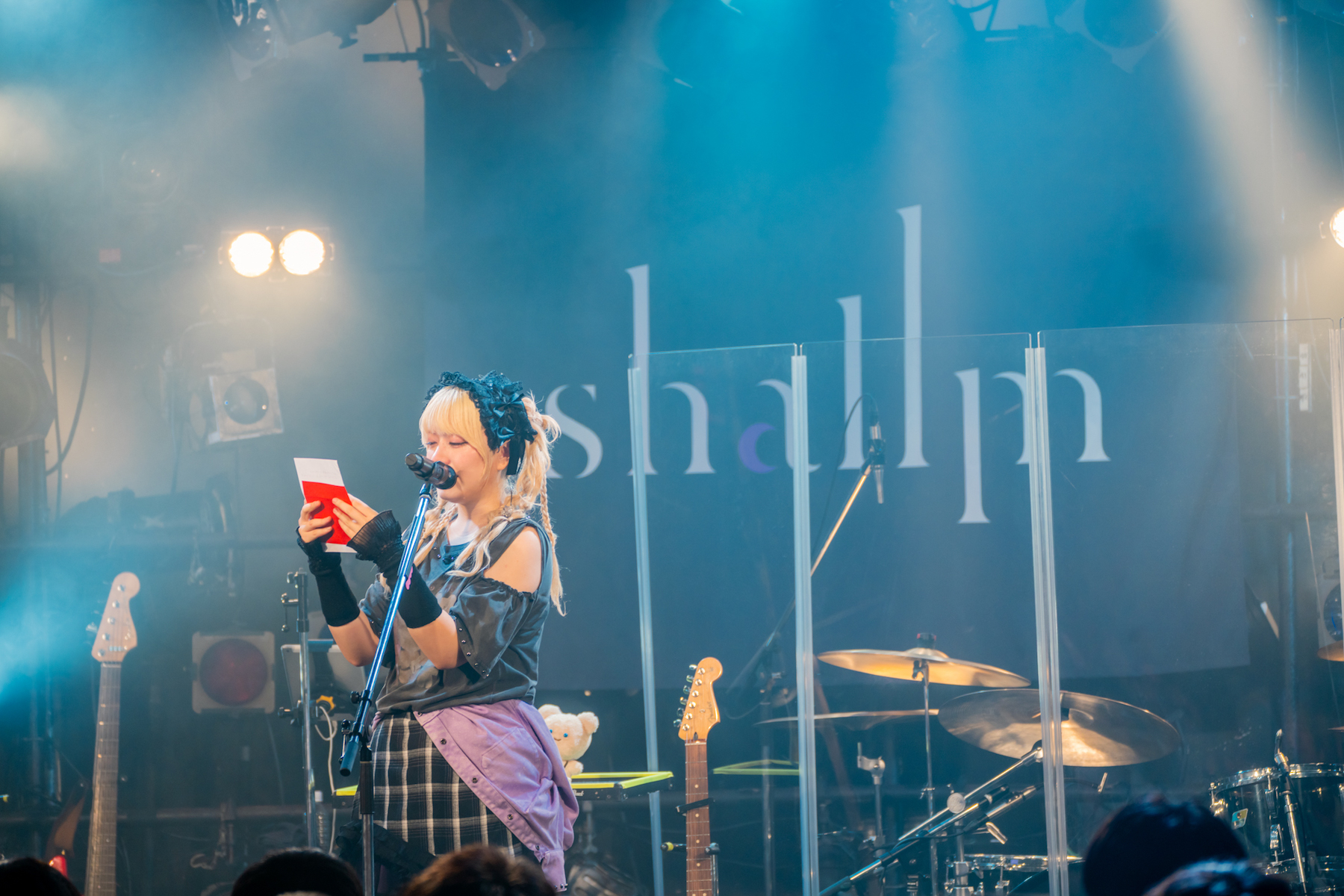 shallm（撮影＝飛鳥井里奈）