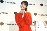 浜辺美波、すっぴんで撮影の写真集語るの画像