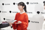 浜辺美波、すっぴんで撮影の写真集語るの画像