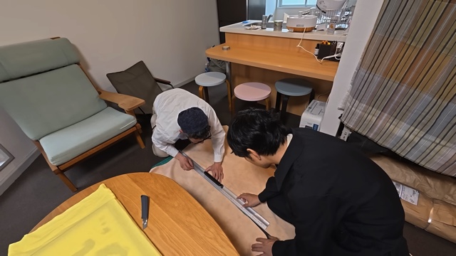松山ケンイチがDIYで作った棚