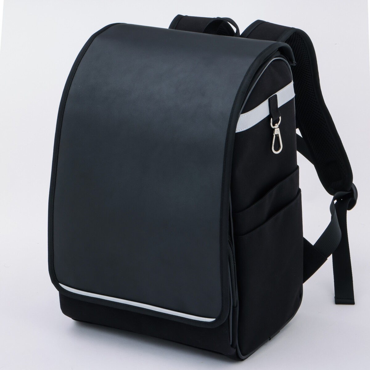 『リンネル』が監修したランドセルリュックの画像