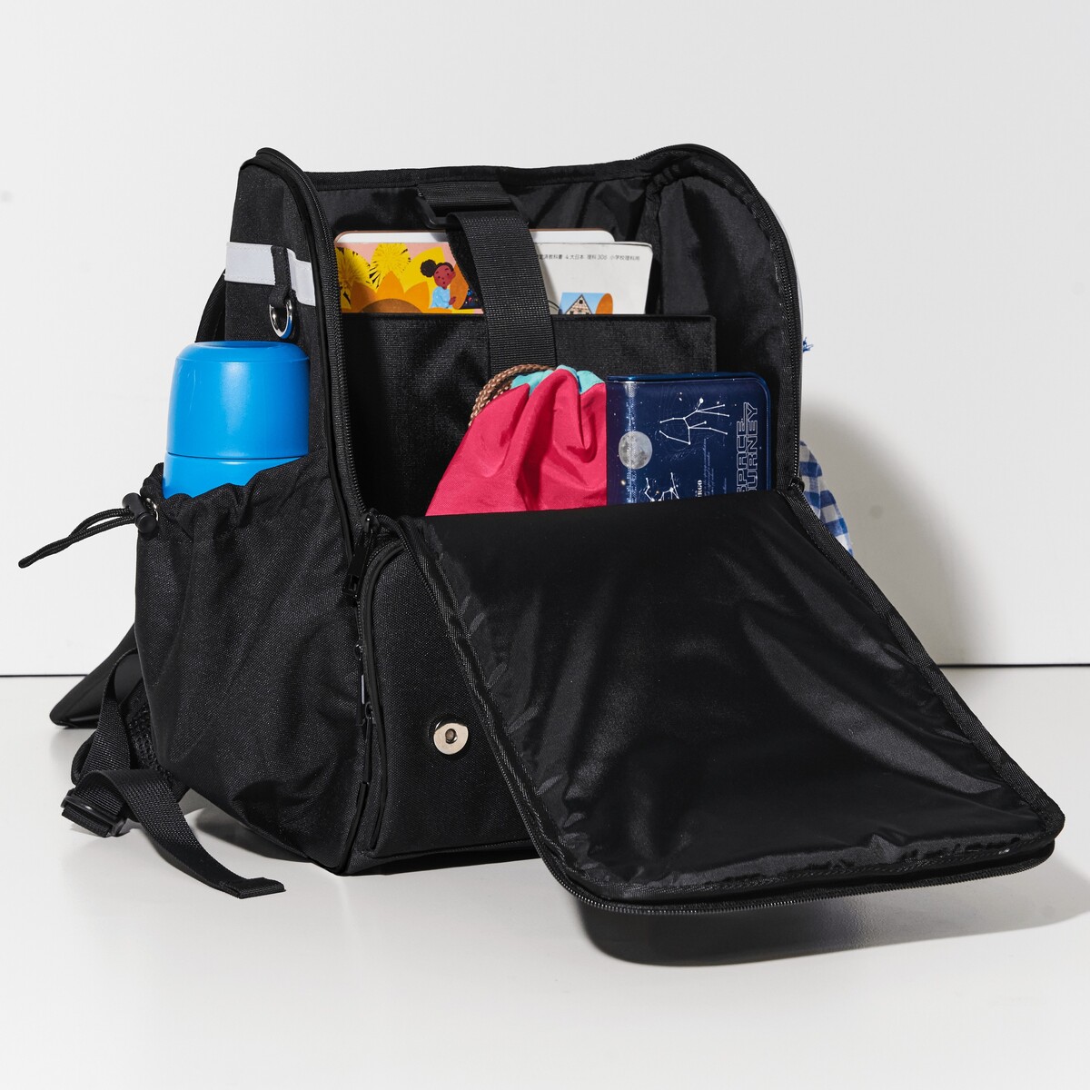 『リンネル』が監修したランドセルリュックの画像