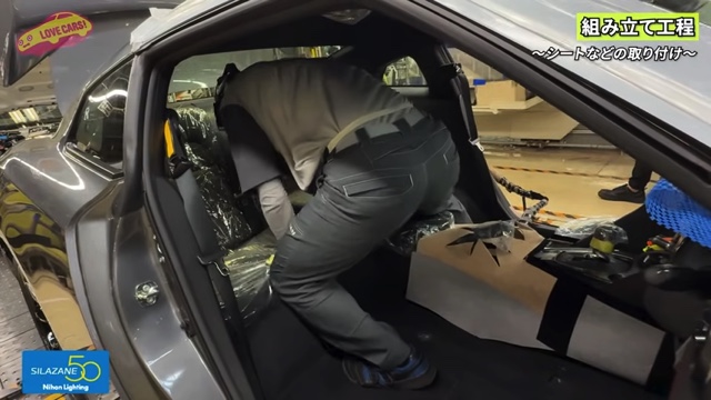 日産GT-Rの生産ライン