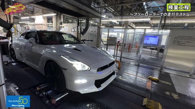 日産GT-Rの生産ライン