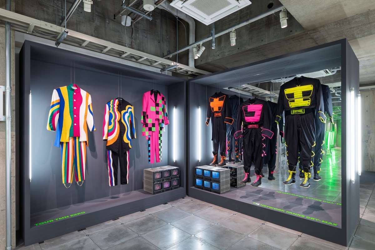 『TM NETWORK 2025 IP』（写真提供：Ginza Sony Park）