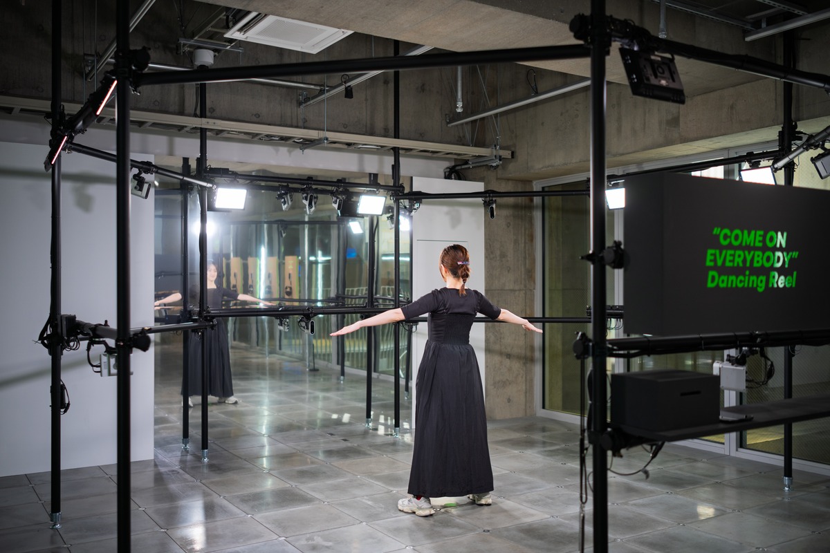 『TM NETWORK 2025 IP』（写真提供：Ginza Sony Park）